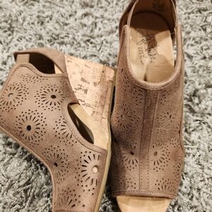 Life Stride Tan Faux Suede Peep Toe Wedges
